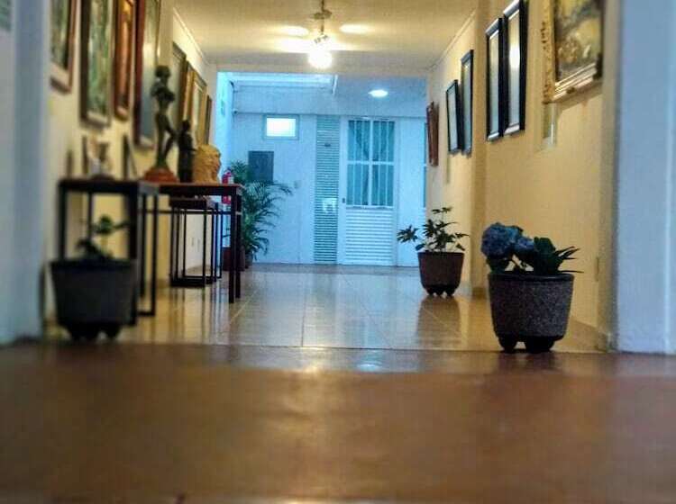 هتل Del Arte Y Figura