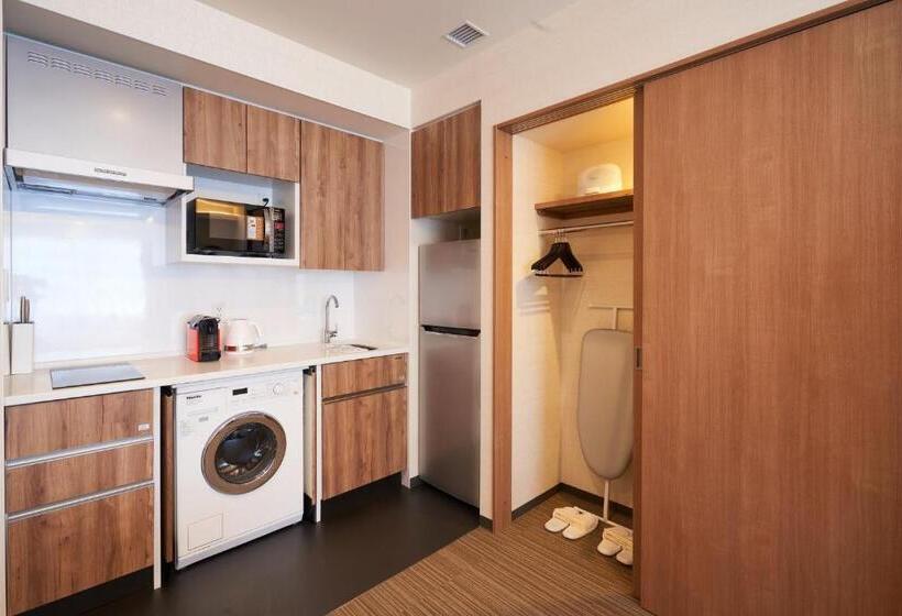 酒店 Holiday Inn & Suites Shin Osaka, An Ihg