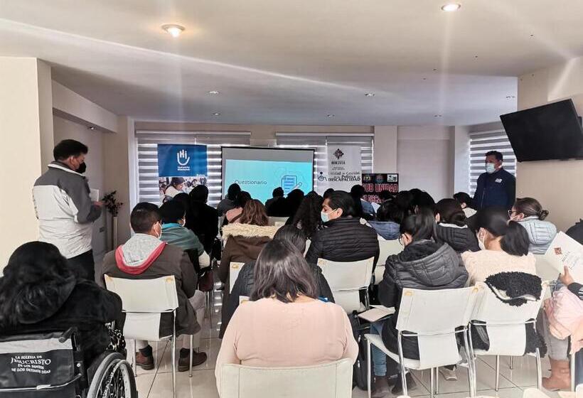 هتل Hostal Costa De Marfil Suites & Apartamentos