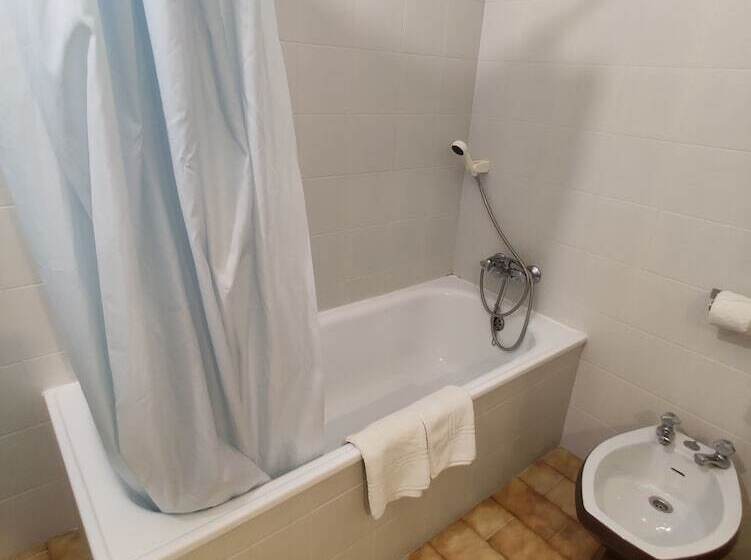 هتل Mafra Guest House