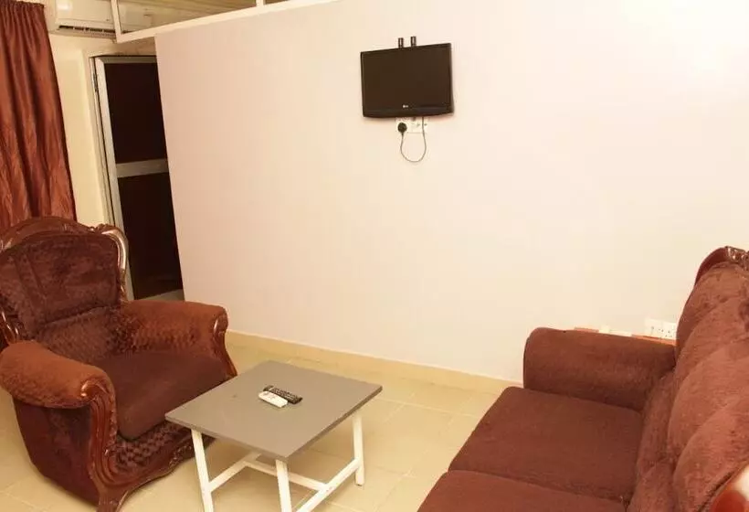 هتل Pedallo Luxury Inn Ltd
