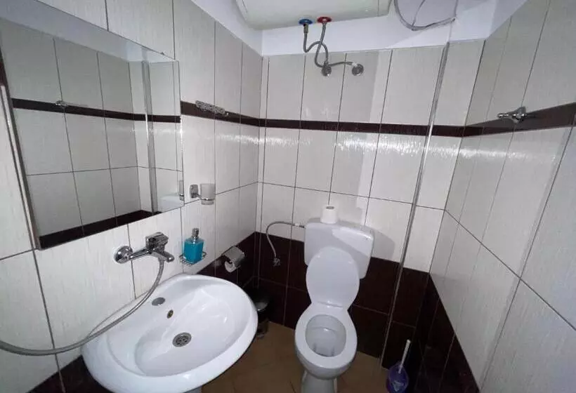 ホテル &restaurant Aroma