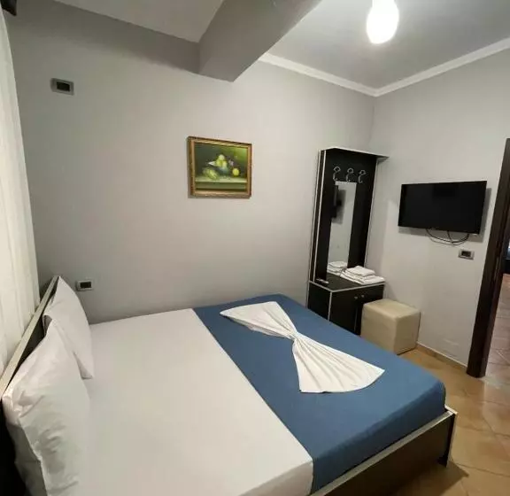 ホテル &restaurant Aroma