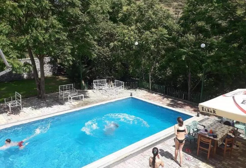 ホテル &restaurant Aroma