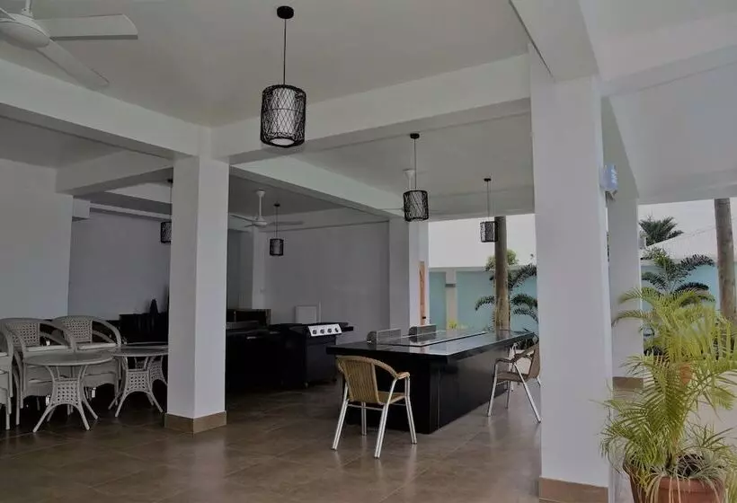 هتل Samoana Boutique