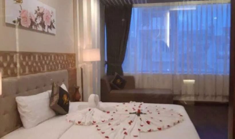 هتل Sen Vang Luxury