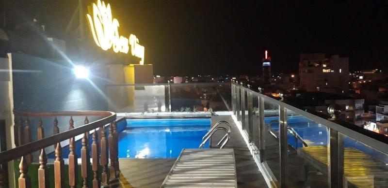 هتل Sen Vang Luxury