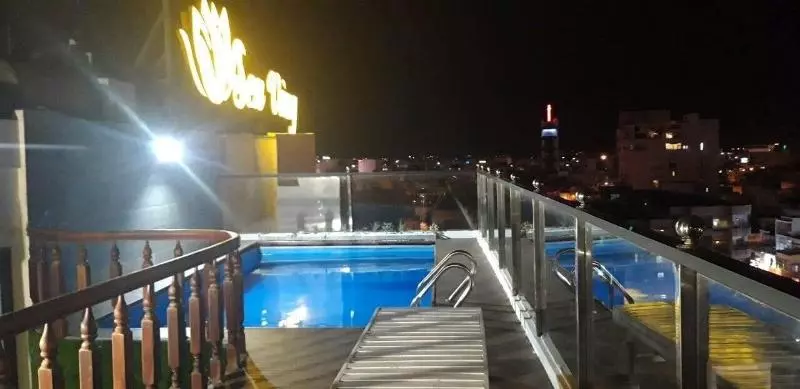 هتل Sen Vang Luxury