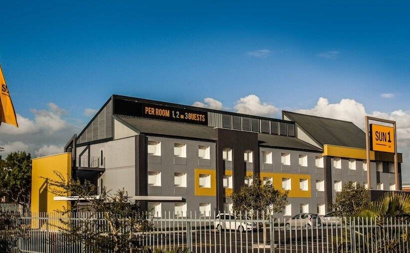 בית מלון כפרי Sun1 Milnerton