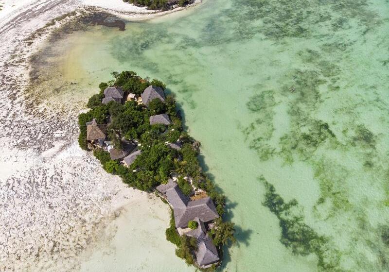 בית מלון כפרי The Island Pongwe Lodge