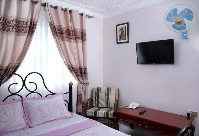 Red Sox Hotel Ltd