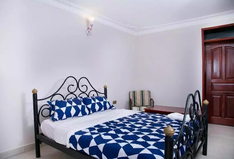 Red Sox Hotel Ltd