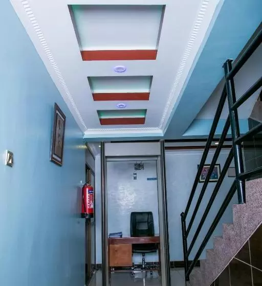 Red Sox Hotel Ltd
