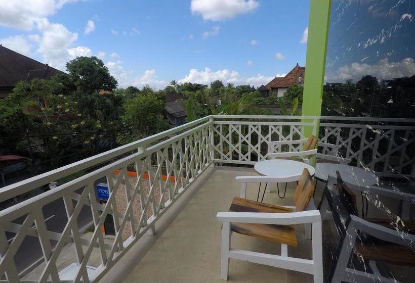 Общежитие Reddoorz Near Ubud Village