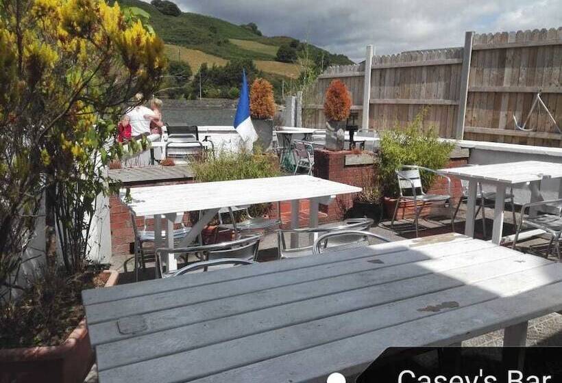 مبيت وإفطار Caseys Of Union Hall