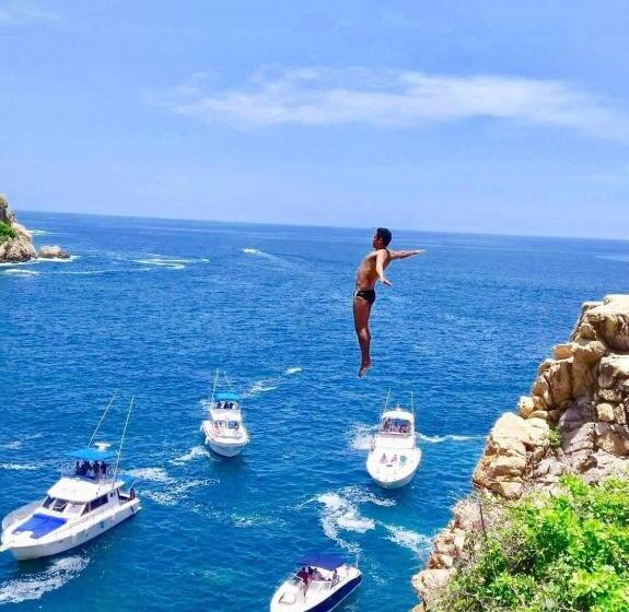 فندق Costa Miramar