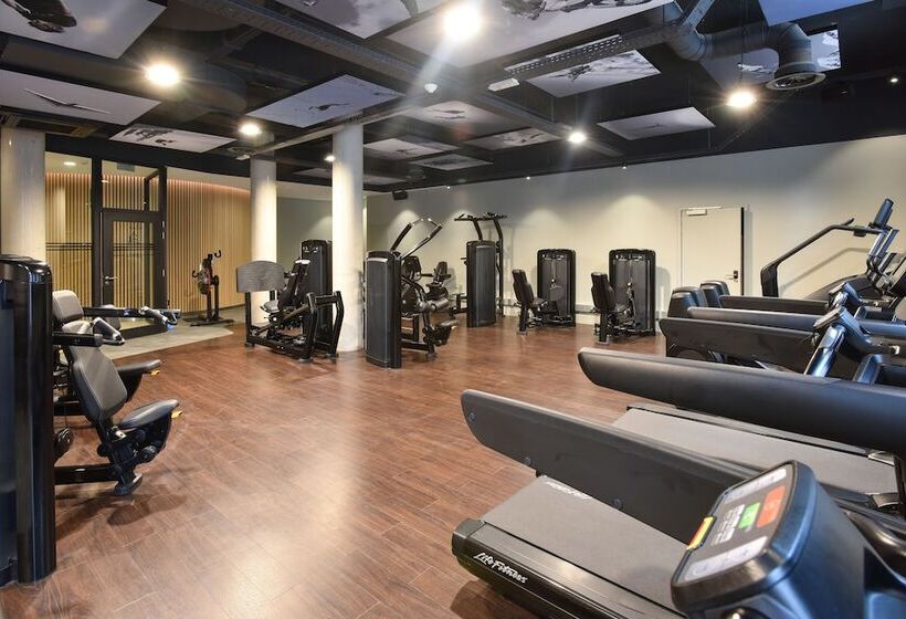 בית מלון כפרי Martin S All Suites