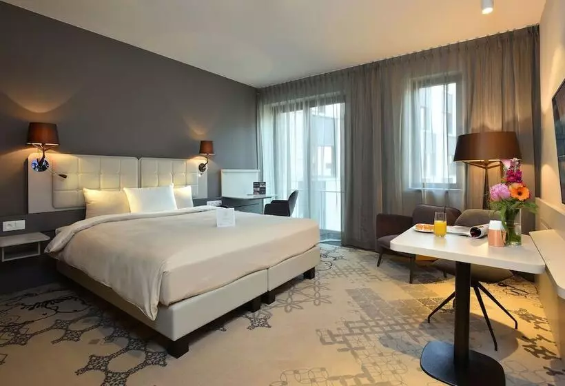 Hotelli Martin S All Suites