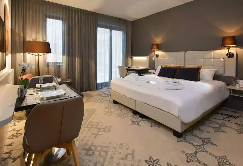 Hotelli Martin S All Suites