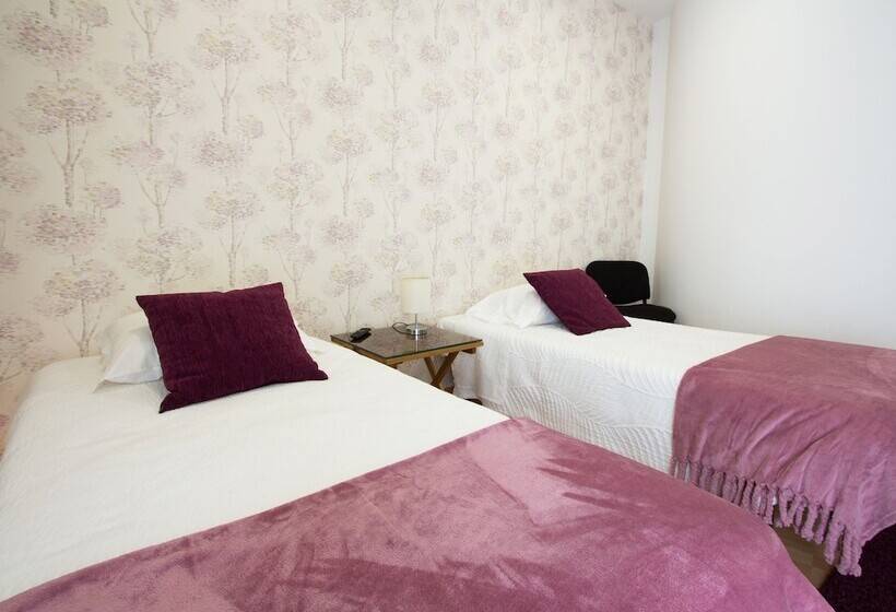 ユースホステル Central Guest House