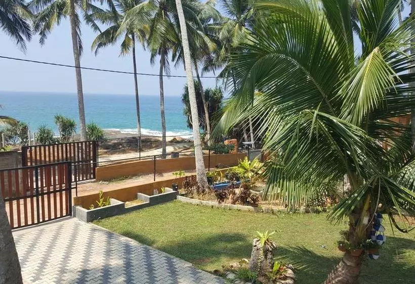 Aamiaismajoitus (B&B) Ocean Caves, Balapitiya