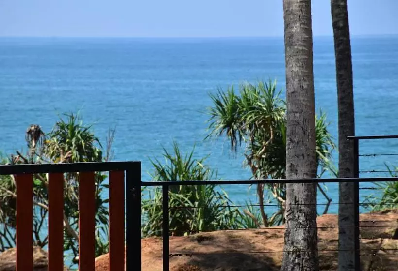 Aamiaismajoitus (B&B) Ocean Caves, Balapitiya