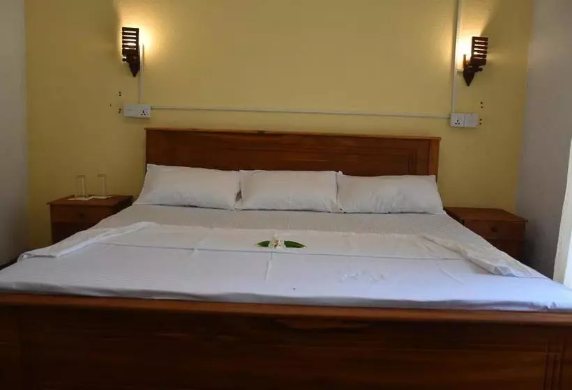 Aamiaismajoitus (B&B) Ocean Caves, Balapitiya