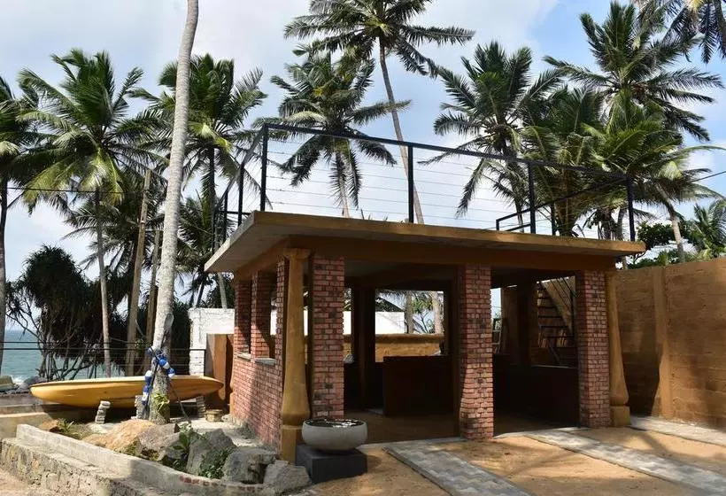 Aamiaismajoitus (B&B) Ocean Caves, Balapitiya
