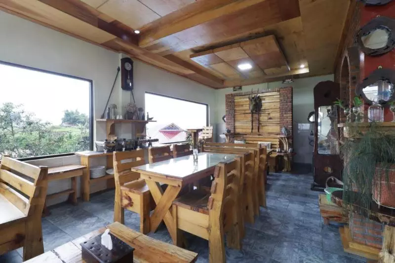 ホテル Alloyna Country Cottage Brastagi