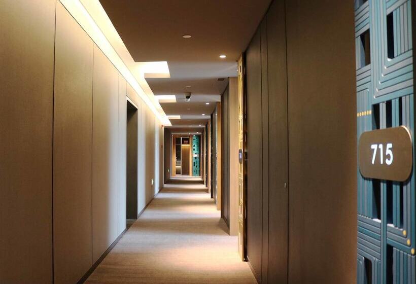 Hotel Artyzen Habitat Hongqiao Shanghai Korean Street