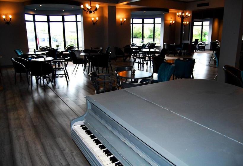 هتل Coast Rosslare Strand