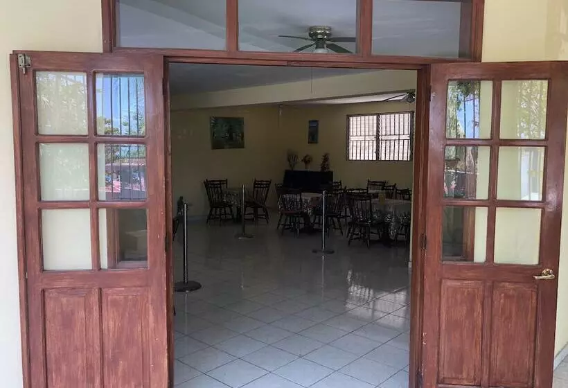 هتل Detente Du Cacique Villa