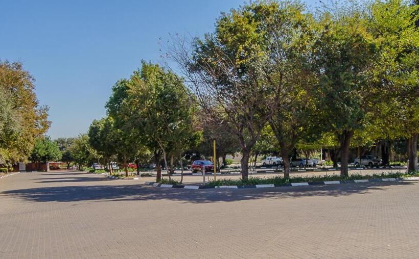 ホテル Midway Inn