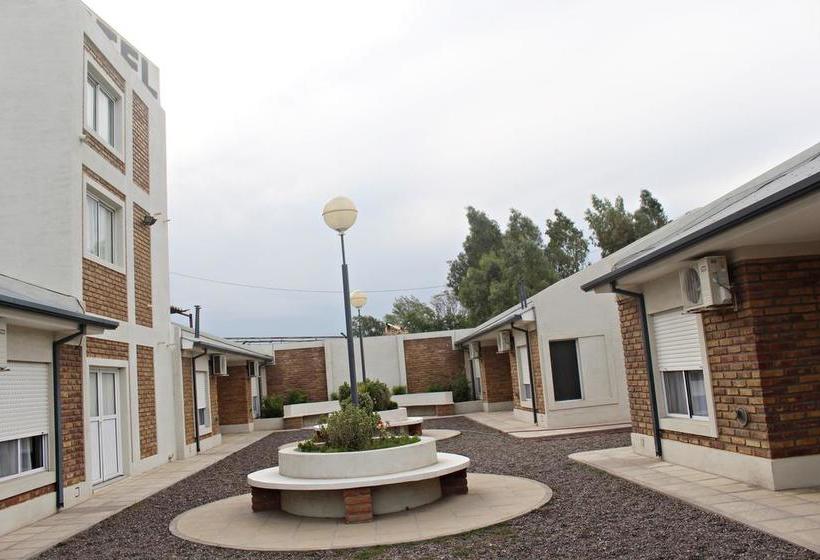 בית מלון כפרי Río