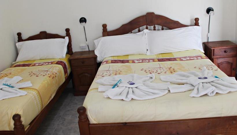 בית מלון כפרי Río