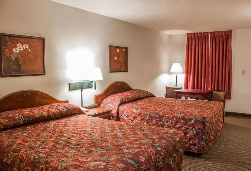 ホテル Rodeway Inn