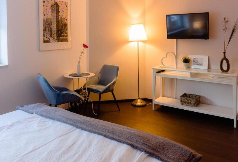 酒店 Zum Postwagen