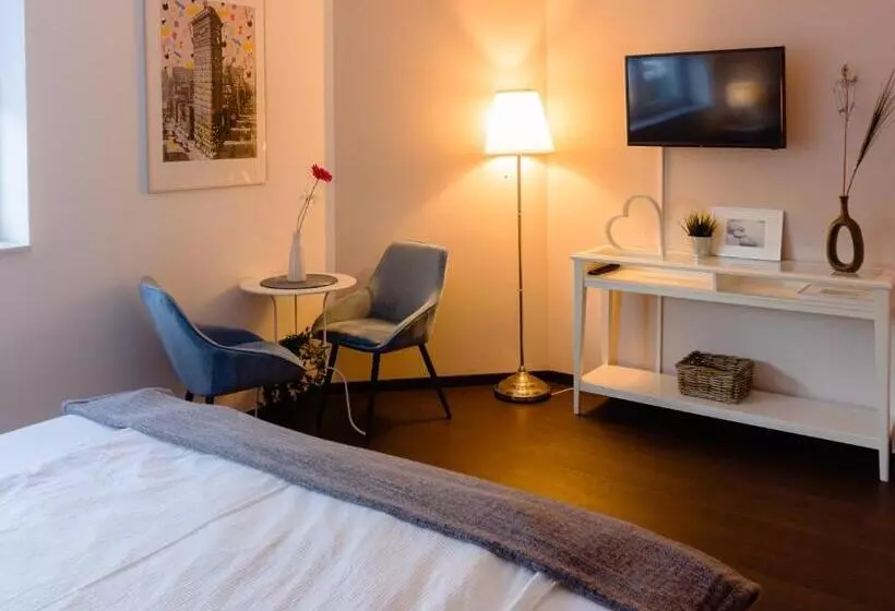 Hotelli Zum Postwagen