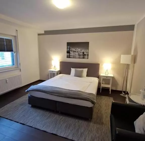 Hotelli Zum Postwagen