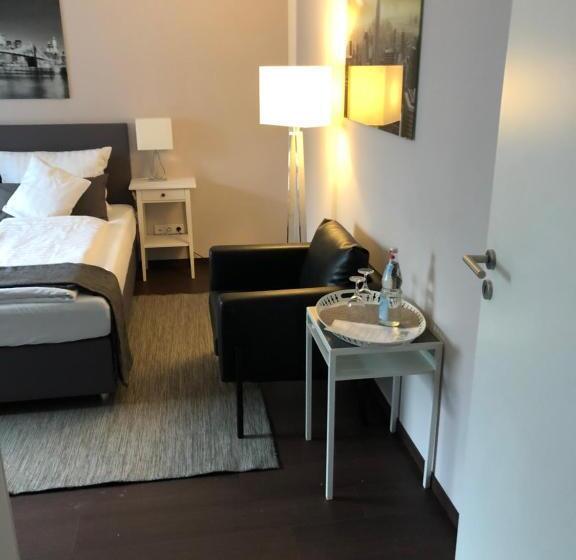 酒店 Zum Postwagen