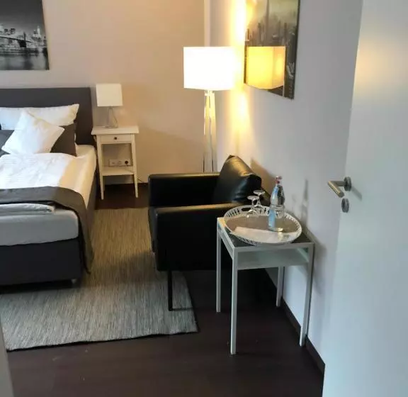 Hotelli Zum Postwagen