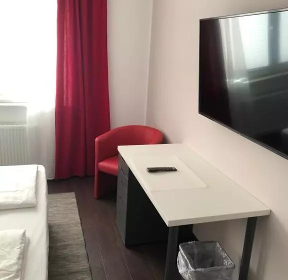 Hotelli Zum Postwagen