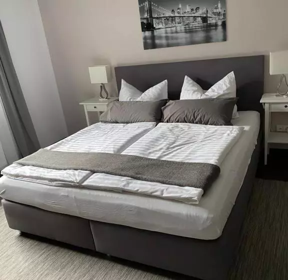 Hotelli Zum Postwagen