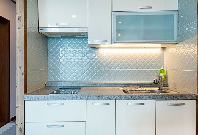 אתר נופש November Kids & Spa