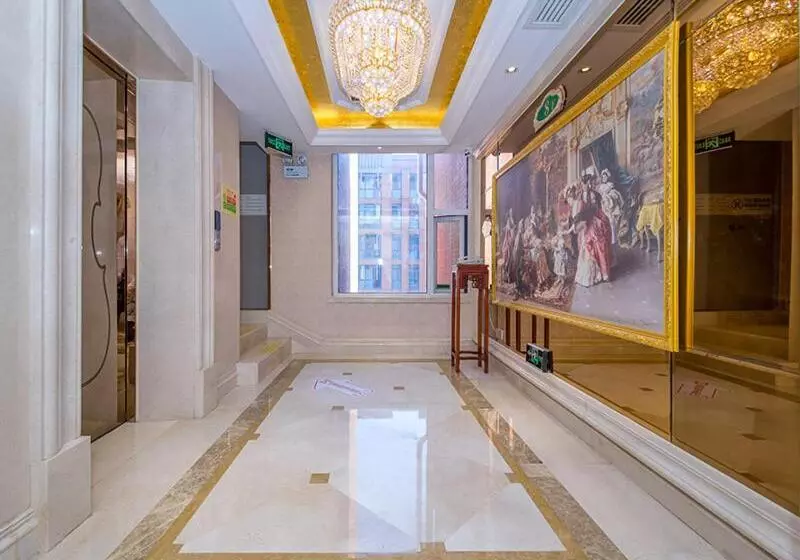 Vienna Hotel Wuhan Panlong City