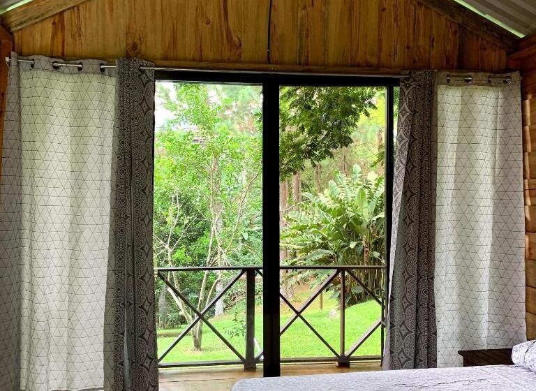 Bed and Breakfast Hospedaje La Naciente