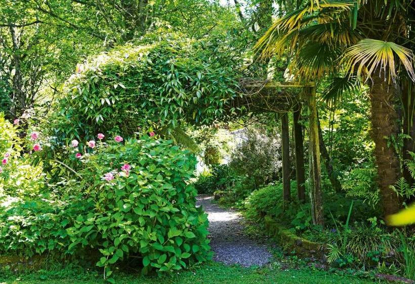 민박 Tepopo Gardens & Accommodation