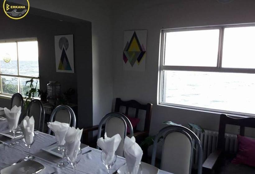 Berkana Hostel Bariloche