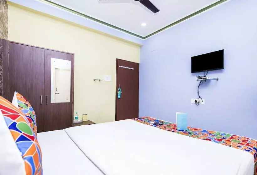 ホテル Nest Park Street