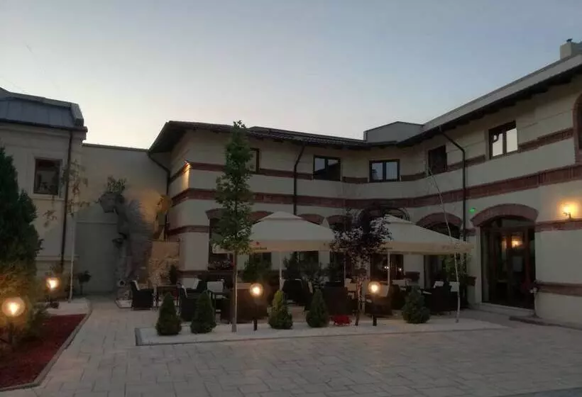 Hotelli 5 Continents